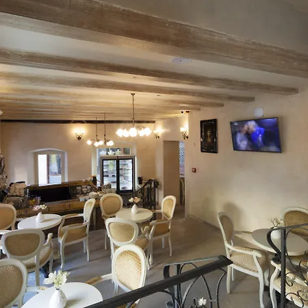 Heritage Life Palace Hotel 4*