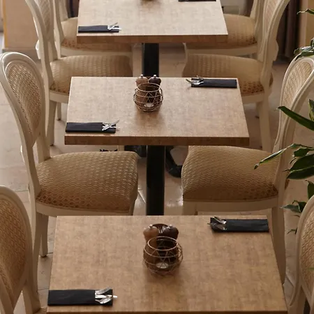 Heritage Life Palace 4* שיבניק
