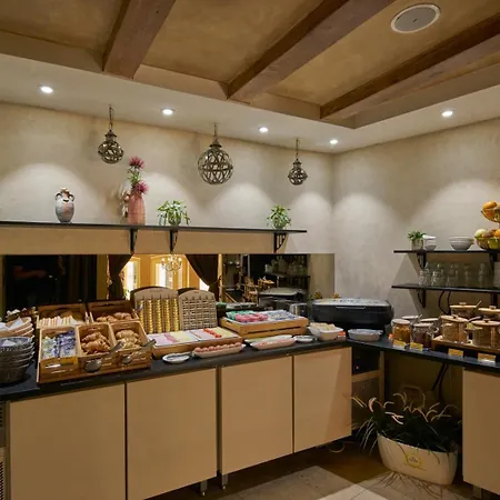 Heritage Life Palace Hotel