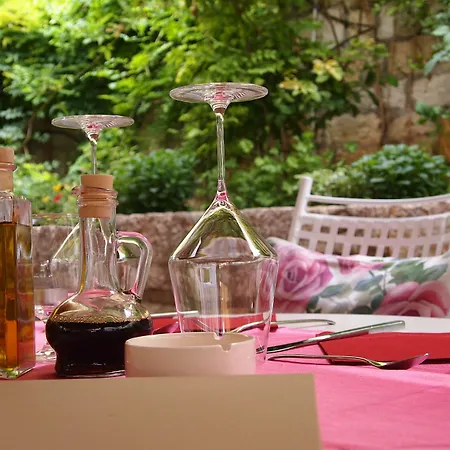 Hotel Heritage Life Palace