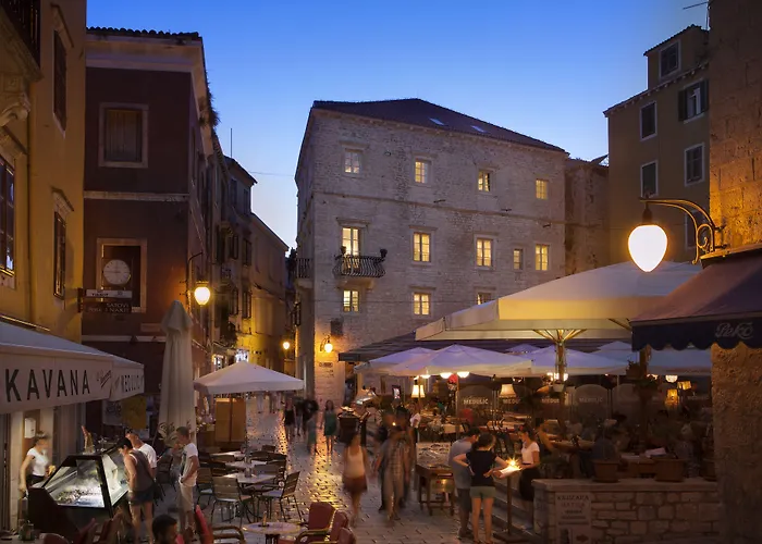 Heritage Life Palace