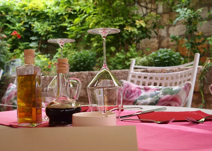 Hotel Heritage Life Palace