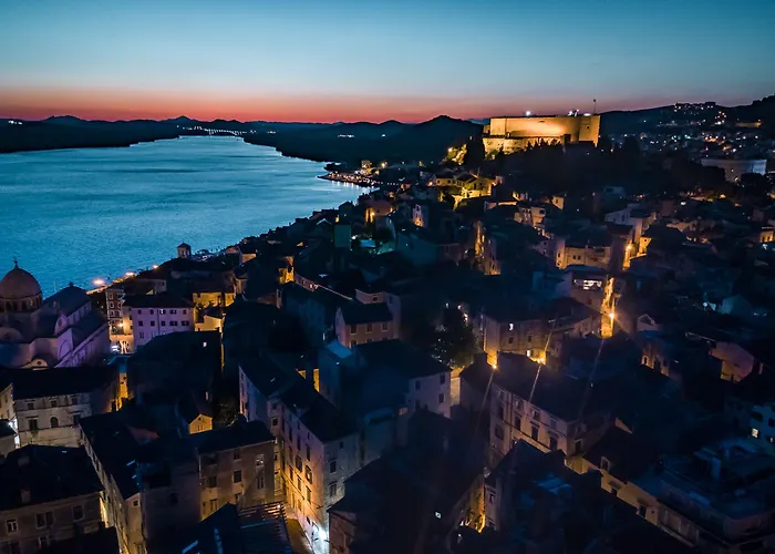 Hotel Heritage Life Palace