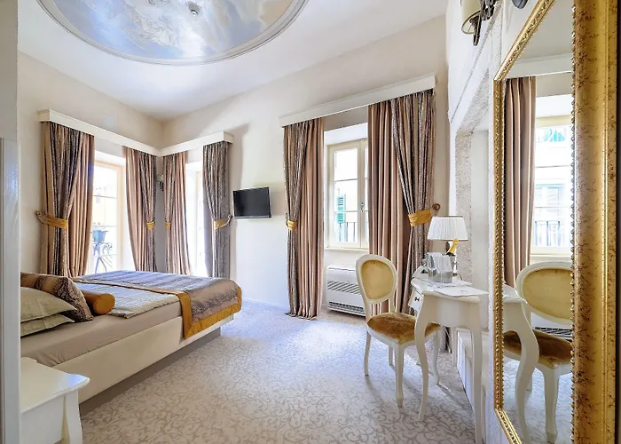 Hotel Heritage Life Palace 4*